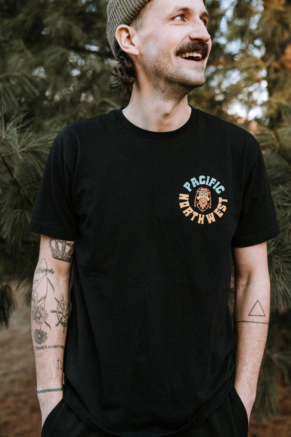 Groovy Sasquatch T-Shirt Black – Northwest Vibes Supply Co.