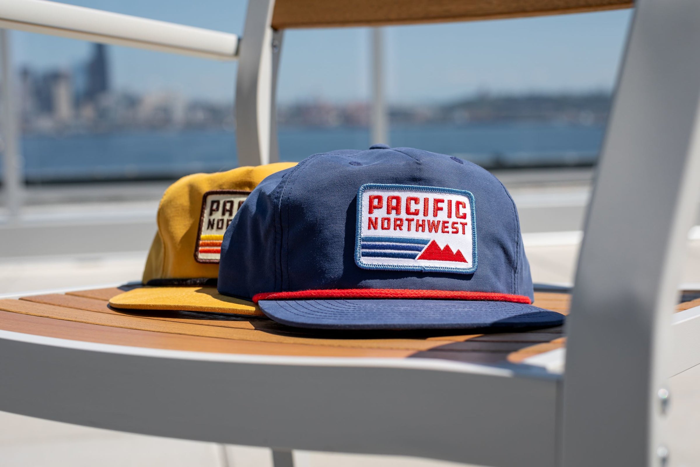 Retro 5-Panel Snapback Navy
